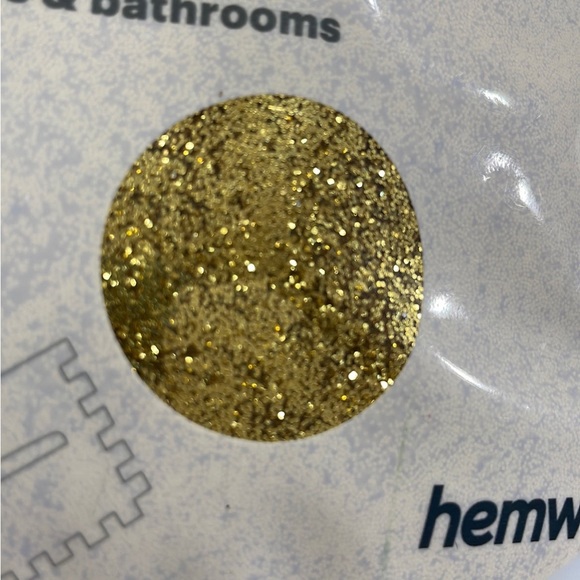 Glitter Grout Additive - Picture 3 of 3